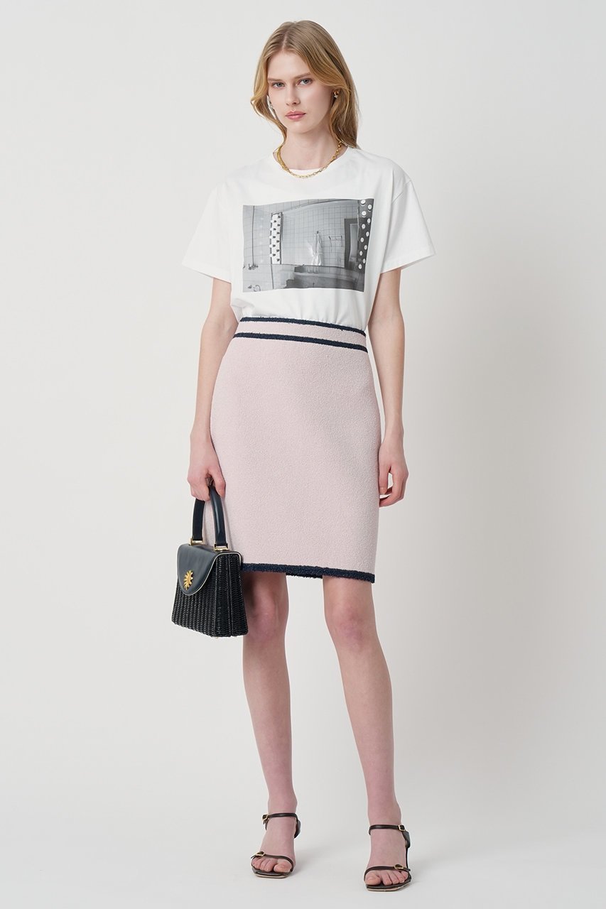 【アナイ/ANAYI】のコットン天竺フォトプリントTシャツ 人気、トレンドファッション・服の通販 founy(ファニー) 　ファッション　Fashion　レディースファッション　Fashion for Women　トップス・カットソー　Cut & Sew Tops　シャツ・ブラウス・オフィスカジュアル　Elegant Blouses & Button-Ups　ロングTシャツ・Tシャツ　Longline T-Shirts & Tees　カットソー・ベーシックTシャツ　Cut-and-Sewn Tops / Stretch Tees & Basics　イエロー　Yellow　インナー　Innerwear　オレンジ　Orange　春　Spring　カーディガン　Cardigan, Knitwear　ショート　Short, Short Length　ジャケット　Jacket, Outerwear　スリーブ　Sleeve, Long Sleeve / Short Sleeve　ドット　Polka Dot, Dot Pattern　ドロップ　Drop Shoulder, Dropped Style　なめらか　Smooth, Silky Texture　プリント　Print, Printed Pattern　ベーシック　Basic, Essential　ボックス　Boxy, Box Shape　モチーフ　Motif, Design Theme　モノトーン　Monotone, Black and White　リラックス　Relax, Relaxed Fit　S/S・春夏　SS, Spring/Summer, Warm Season　夏　Summer　2026年　2026　other-6|ID: prp329100004843242 ipo3291000000036102229