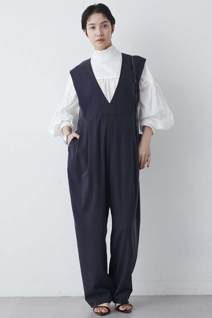 【ウィムガゼット/Whim Gazette】の【THE PAUSE】ドレープジャンプスーツ インテリア・キッズ・メンズ・レディースファッション・服の通販 founy(ファニー) https://founy.com/ ファッション Fashion レディースファッション Fashion for Women パンツ Pants & Trousers スーツ Suit, Formalwear ツイル Twist, Twisted Detail ドレープ Drape, Draping Fabric フォーマル Formal, Dressy ヴィンテージ Vintage Style エレガント 上品 Elegant |ID: prp329100004845454 ipo3291000000036869733