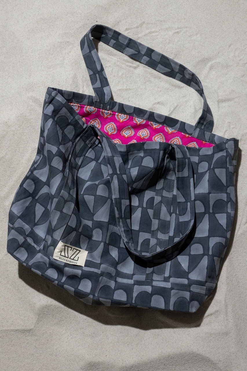 【エスゼット ブロックプリント/SZ Blockprints】のSMALL TOTE HEART COOKIE トートバッグ 人気、トレンドファッション・服の通販 founy(ファニー) 　ファッション　Fashion　レディースファッション　Fashion for Women　バッグ　Bags　2026年　2026　モチーフ　Motif, Design Theme　夏　Summer　旅行　Travel　春　Spring　S/S・春夏　SS, Spring/Summer, Warm Season　other-6|ID: prp329100004845463 ipo3291000000035334948