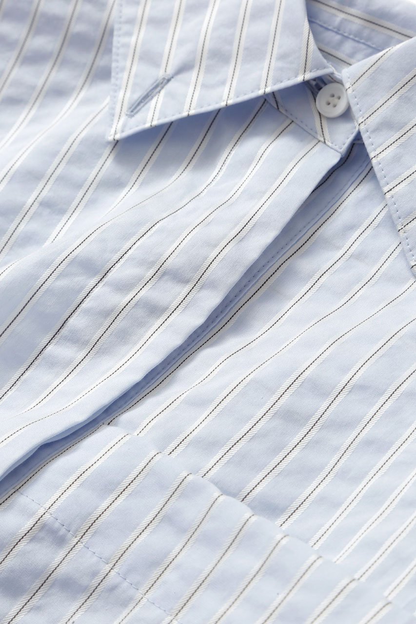 【スタニングルアー/STUNNING LURE】の【3/4 11:00販売開始】ストライプシャツ 人気、トレンドファッション・服の通販 founy(ファニー) 　ファッション　Fashion　レディースファッション　Fashion for Women　トップス・カットソー　Cut & Sew Tops　シャツ・ブラウス・オフィスカジュアル　Elegant Blouses & Button-Ups　2026年　2026　なめらか　Smooth, Silky Texture　シンプル　Simple, Minimal　ストライプ　Stripe, Striped Pattern　スリーブ　Sleeve, Long Sleeve / Short Sleeve　ハイネック　High Neck, Mock Neck　バランス　Balance, Style Balance　フロント　Front, Front Design　モダン　Modern, Contemporary　ロング　Long, Long-Length　ワイド　Wide, Wide Fit　エレガント 上品　Elegant　夏　Summer　春　Spring　S/S・春夏　SS, Spring/Summer, Warm Season　other-3|ID: prp329100004845478 ipo3291000000036220658