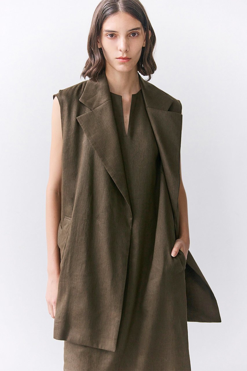 【ベイジ,/BEIGE,】のMICA / リネンブレンドベルト付きジレ 人気、トレンドファッション・服の通販 founy(ファニー) 　ファッション　Fashion　レディースファッション　Fashion for Women　アウター　Coat / Outerwear Collection　レディースジャケット・軽アウター　Jackets　ベルト&ウエストマーク　Belts & Waist Accessories　2026年　2026　オケージョン　Occasion Wear　カットソー　Cut and Sewn Top　シンプル　Simple, Minimal　ジャケット　Jacket, Outerwear　セットアップ　Set-Up, Coordinated Outfit　セレモニー　Ceremony　ベスト　Vest, Waistcoat　夏　Summer　春　Spring　S/S・春夏　SS, Spring/Summer, Warm Season　other-4|ID: prp329100004847069 ipo3291000000035397770