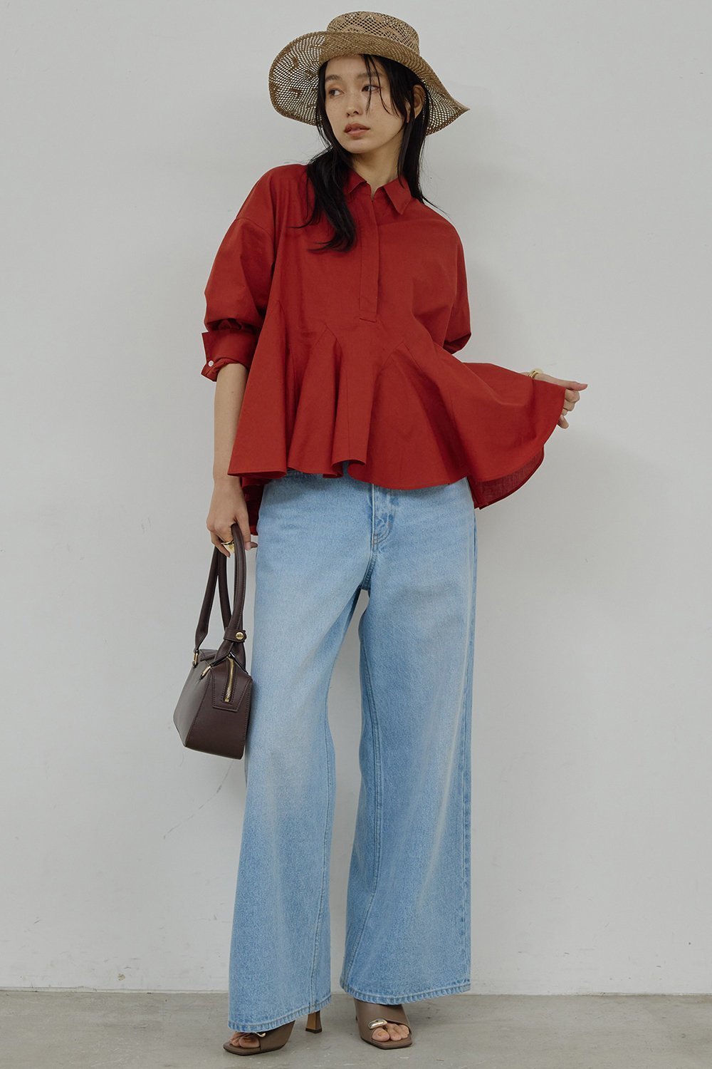 【ガリャルダガランテ/GALLARDAGALANTE】のフレアブラウス 人気、トレンドファッション・服の通販 founy(ファニー) 　ファッション　Fashion　レディースファッション　Fashion for Women　トップス・カットソー　Cut & Sew Tops　シャツ・ブラウス・オフィスカジュアル　Elegant Blouses & Button-Ups　2026年　2026　スリーブ　Sleeve, Long Sleeve / Short Sleeve　デニム　Denim, Jeans Material　フレア　Flare, Flared　ボトム　Bottoms, Lower Wear　ロング　Long, Long-Length　エレガント 上品　Elegant　夏　Summer　春　Spring　S/S・春夏　SS, Spring/Summer, Warm Season　other-3|ID: prp329100004847121 ipo3291000000035470914