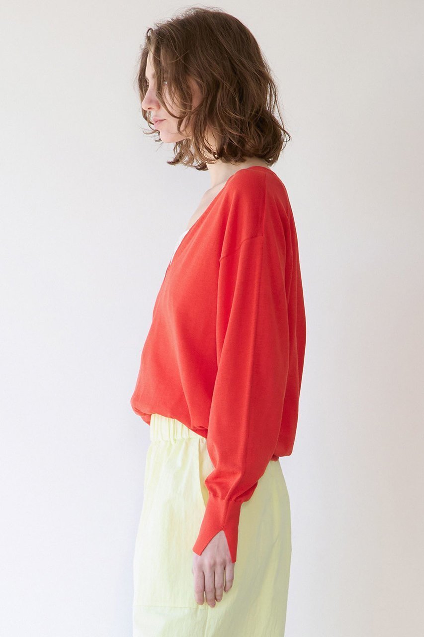 【マルティニーク/martinique】のブライトコットンシルクVネックニット 人気、トレンドファッション・服の通販 founy(ファニー) 　ファッション　Fashion　レディースファッション　Fashion for Women　トップス・カットソー　Cut & Sew Tops　ニット　Knit Tops & Sweaters　カジュアルプルオーバー・ニットトップス　Pullovers & Knit Tops / Casual Pullovers　Vネックトップス　V-Neck Tops / V-Cut Neckline Shirts　2026年　2026　おすすめ　Recommended / Our Picks　カットソー　Cut and Sewn Top　キャミソール　Camisole, Spaghetti Strap Top　シルク　Silk, 100% Silk　シンプル　Simple, Minimal　スリット　Slit, Slit Detail　フェミニン　Feminine, Girly　レース　Lace, Lace Fabric　エレガント 上品　Elegant　夏　Summer　春　Spring　S/S・春夏　SS, Spring/Summer, Warm Season　other-3|ID: prp329100004847124 ipo3291000000035398256