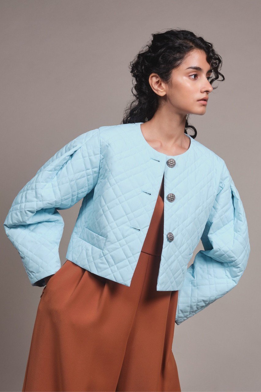 【デイジーリン/DAISY LIN】のキルティングジャケット “Cocoon Sleeve” 人気、トレンドファッション・服の通販 founy(ファニー) 　ファッション　Fashion　レディースファッション　Fashion for Women　アウター　Coat / Outerwear Collection　レディースジャケット・軽アウター　Jackets　エレガント 上品　Elegant　キルティング　Quilted, Quilting　コンパクト　Compact, Small Size　シンプル　Simple, Minimal　ジャケット　Jacket, Outerwear　バランス　Balance, Style Balance　フロント　Front, Front Design　ボトム　Bottoms, Lower Wear　メタル　Metal, Metal Parts　冬　Winter / This Winter　新作・新入荷　New Arrivals / New In　other-4|ID: prp329100004847740 ipo3291000000035420291