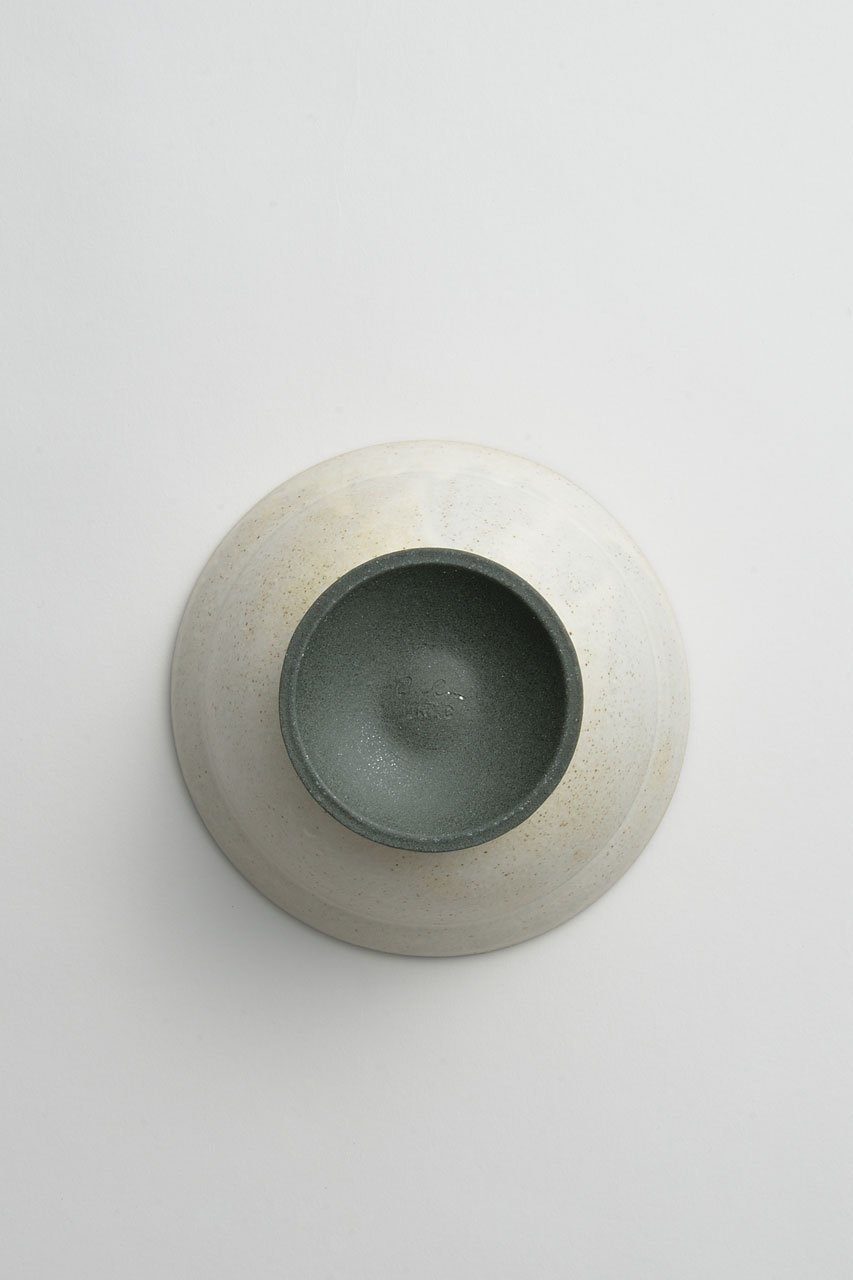 【ミシンポタリークリエーション/MISHIM POTTERY CREATION / GOODS】のCalm ボウル 人気、トレンドファッション・服の通販 founy(ファニー) アンティーク Antique-Inspired クラシカル Classical, Vintage-Inspired テーブル Table, Dining Table デザート Dessert, Sweet Treat フォルム Silhouette, Form おすすめ Recommended / Our Picks ギフト プレゼント Gift / Present 新作・新入荷 New Arrivals / New In ホーム・キャンプ・アウトドア・お取り寄せ Home Living / Home & Lifestyle / Camping Gear / Outdoor Camping キッチン・ダイニング Kitchen & Dining Essentials. Stylish & Functional Tableware キッチン家電・キッチン用品 Kitchen Appliances & Tools other-6|ID: prp329100004847743 ipo3291000000035420313