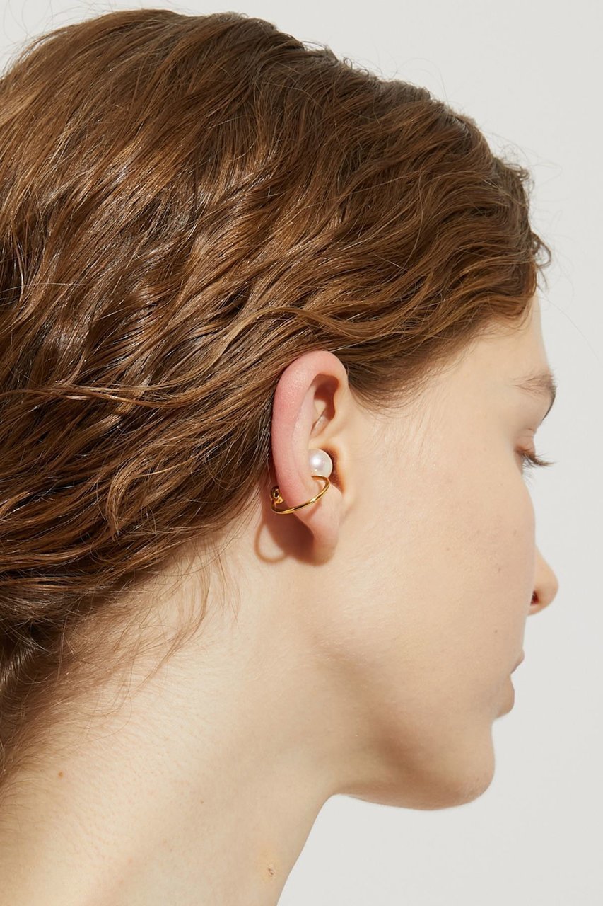 【アルティーダ ウード/ARTIDA OUD】のphilia アコヤパール グレイン イヤーカフ(片耳用) 人気、トレンドファッション・服の通販 founy(ファニー) 　ファッション　Fashion　レディースファッション　Fashion for Women　ジュエリー　Jewelry　ファッションリング　Fashion Rings　イヤリング・フープ・ドロップタイプ　Hoop, Drop & Clip Earrings　2026年　2026　おすすめ　Recommended / Our Picks　イヤリング　Earrings　イヤーカフ　Ear Cuffs　エレガント 上品　Elegant　シンプル　Simple, Minimal　パール　Pearl, Pearl Accent　フィット　Fit, Slim Fit　夏　Summer　春　Spring　S/S・春夏　SS, Spring/Summer, Warm Season　片耳　One-Ear, Single Earring　other-2|ID: prp329100004847942 ipo3291000000035819158