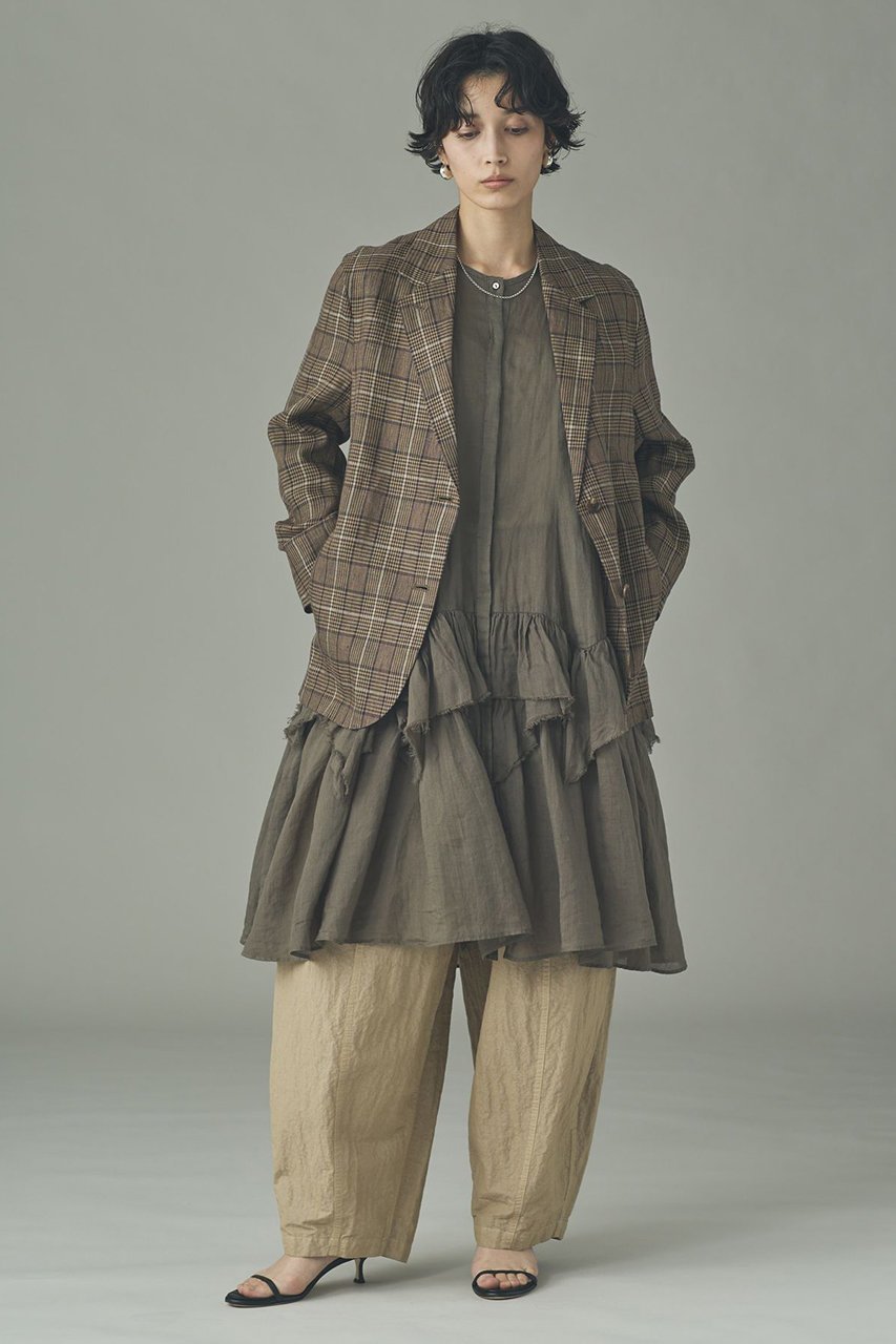 【カレンソロジー/Curensology】のラミーランダムフリルブラウス 人気、トレンドファッション・服の通販 founy(ファニー) 　ファッション　Fashion　レディースファッション　Fashion for Women　トップス・カットソー　Cut & Sew Tops　シャツ・ブラウス・オフィスカジュアル　Elegant Blouses & Button-Ups　2026年　2026　シアー　Sheer, See-Through　スリーブ　Sleeve, Long Sleeve / Short Sleeve　チュニック　Tunic, Long Top　バランス　Balance, Style Balance　フリル　Frill, Ruffle　ランダム　Random, Irregular　ロング　Long, Long-Length　エレガント 上品　Elegant　人気　Popular, Best Seller　夏　Summer　春　Spring　S/S・春夏　SS, Spring/Summer, Warm Season　other-7|ID: prp329100004847975 ipo3291000000035430101