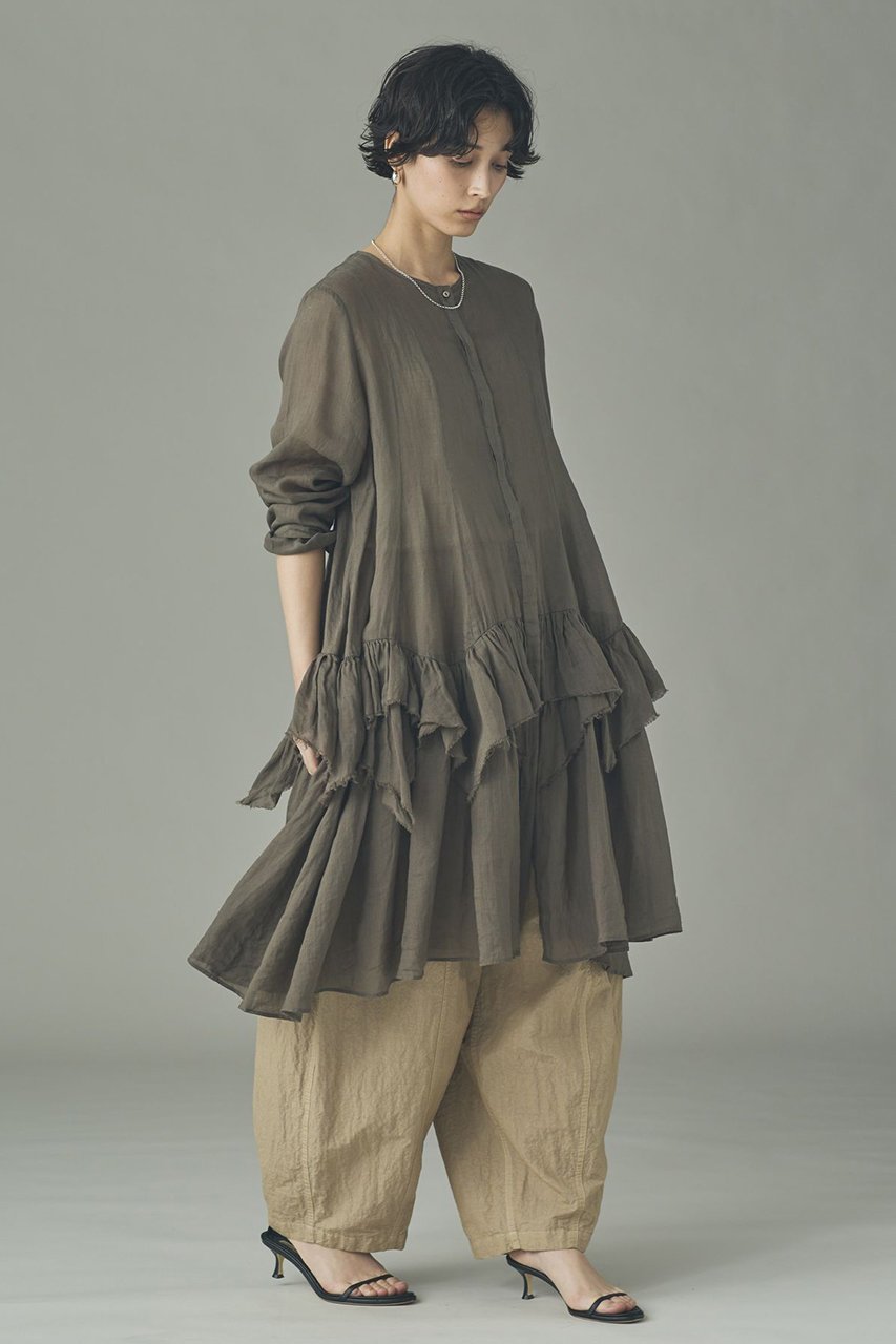 【カレンソロジー/Curensology】のラミーランダムフリルブラウス 人気、トレンドファッション・服の通販 founy(ファニー) 　ファッション　Fashion　レディースファッション　Fashion for Women　トップス・カットソー　Cut & Sew Tops　シャツ・ブラウス・オフィスカジュアル　Elegant Blouses & Button-Ups　シアー　Sheer, See-Through　スリーブ　Sleeve, Long Sleeve / Short Sleeve　チュニック　Tunic, Long Top　バランス　Balance, Style Balance　フリル　Frill, Ruffle　ランダム　Random, Irregular　ロング　Long, Long-Length　エレガント 上品　Elegant　人気　Popular, Best Seller　other-6|ID: prp329100004847975 ipo3291000000035718620