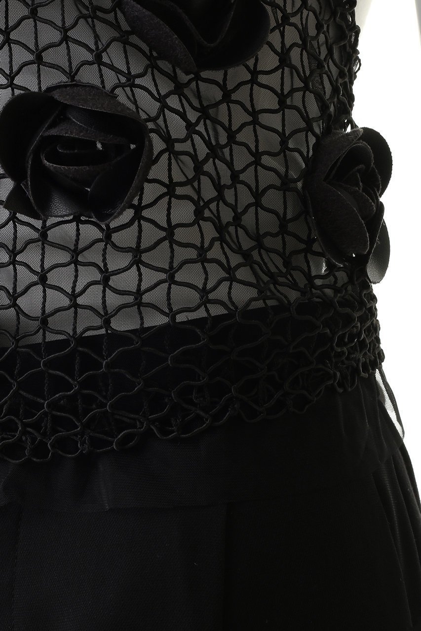 【メゾンスペシャル/MAISON SPECIAL】のRose Bustier/ローズエンブロイダリーメッシュビスチェ 人気、トレンドファッション・服の通販 founy(ファニー) 　ファッション　Fashion　レディースファッション　Fashion for Women　トップス・カットソー　Cut & Sew Tops　キャミソール&ノースリーブ　Camisoles & Sleeveless Tops　シャツ・ブラウス・オフィスカジュアル　Elegant Blouses & Button-Ups　ビスチェ　Bustiers & Corset Tops / Layered Bustier Style　春　Spring　シンプル　Simple, Minimal　ジャケット　Jacket, Outerwear　ノースリーブ　Sleeveless, No-Sleeve　ビスチェ　Bustier, Corset Top　フラワー　Flower, Floral　メッシュ　Mesh, Net Fabric　モチーフ　Motif, Design Theme　リボン　Ribbon, Bow　S/S・春夏　SS, Spring/Summer, Warm Season　再入荷　Restock / Back in Stock　おすすめ　Recommended / Our Picks　夏　Summer　other-8|ID: prp329100004848003 ipo3291000000035686202