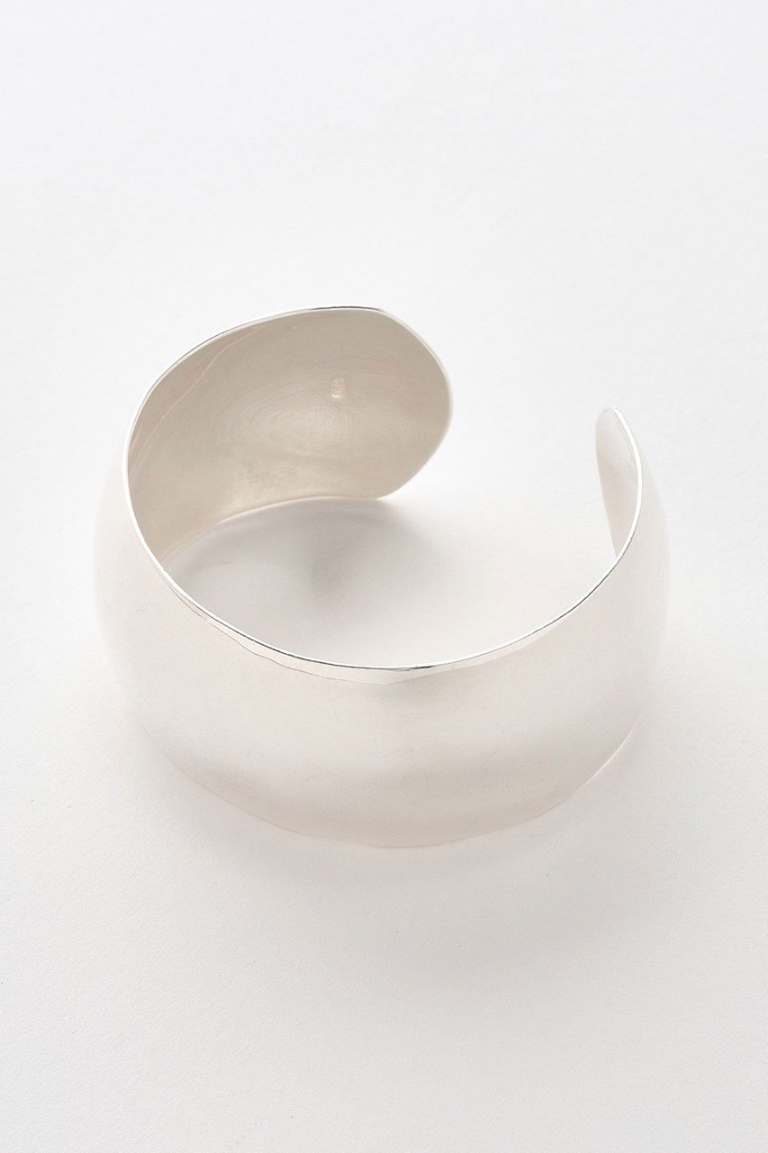 【カレンソロジー/Curensology】の〈CSG〉シルバーワイドバングル 人気、トレンドファッション・服の通販 founy(ファニー) 　ファッション　Fashion　レディースファッション　Fashion for Women　ジュエリー　Jewelry　チェーン＆カフブレスレット　Cuff & Chain Bracelets　バングル・カフブレスレット　Bangles & Cuff Bracelets　2026年　2026　おすすめ　Recommended / Our Picks　アクセサリー　Fashion Accessories　シルバー　Silver, Metallic Silver　シンプル　Simple, Minimal　スタイリッシュ　Stylish, Fashionable　バングル　Bangle, Bracelet　人気　Popular, Best Seller　夏　Summer　春　Spring　S/S・春夏　SS, Spring/Summer, Warm Season　other-4|ID: prp329100004848423 ipo3291000000035443930