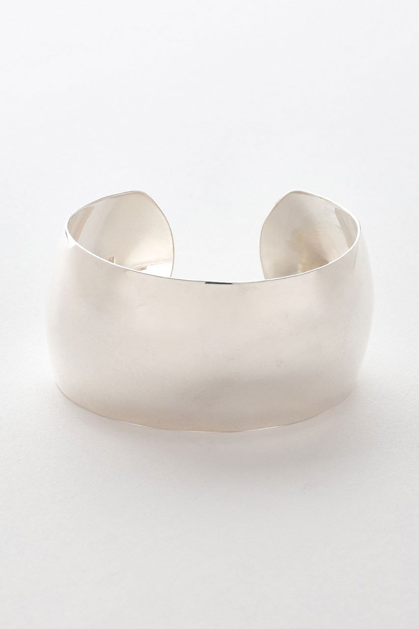 【カレンソロジー/Curensology】の〈CSG〉シルバーワイドバングル 人気、トレンドファッション・服の通販 founy(ファニー) 　ファッション　Fashion　レディースファッション　Fashion for Women　ジュエリー　Jewelry　チェーン＆カフブレスレット　Cuff & Chain Bracelets　バングル・カフブレスレット　Bangles & Cuff Bracelets　2026年　2026　おすすめ　Recommended / Our Picks　アクセサリー　Fashion Accessories　シルバー　Silver, Metallic Silver　シンプル　Simple, Minimal　スタイリッシュ　Stylish, Fashionable　バングル　Bangle, Bracelet　人気　Popular, Best Seller　夏　Summer　春　Spring　S/S・春夏　SS, Spring/Summer, Warm Season　other-5|ID: prp329100004848423 ipo3291000000035443931