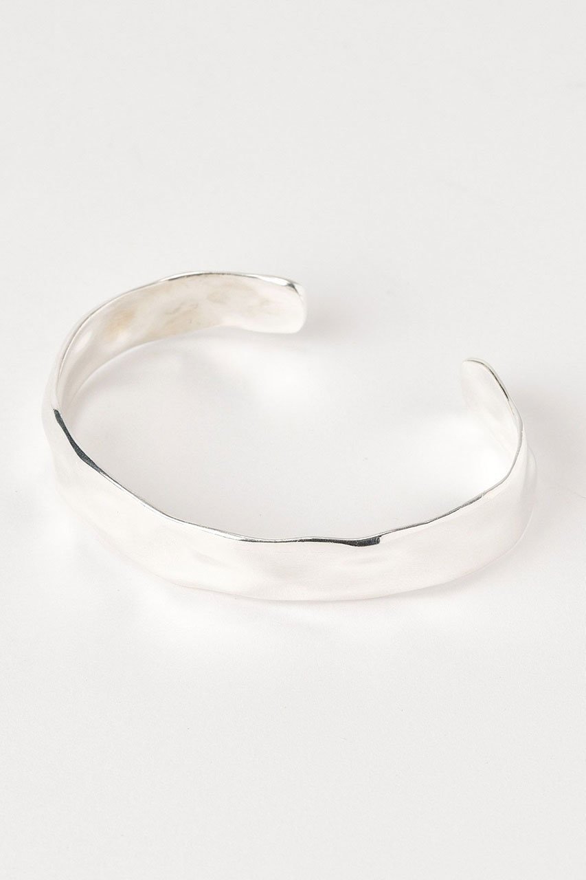 【カレンソロジー/Curensology】の〈CSG〉シルバーニュアンスバングル 人気、トレンドファッション・服の通販 founy(ファニー) ファッション Fashion レディースファッション Fashion for Women ジュエリー Jewelry チェーン&カフブレスレット Cuff & Chain Bracelets バングル・カフブレスレット Bangles & Cuff Bracelets 2026年 2026 おすすめ Recommended / Our Picks アクセサリー Fashion Accessories シルバー Silver, Metallic Silver シンプル Simple, Minimal スタイリッシュ Stylish, Fashionable トレンド Trend, Trending Now バングル Bangle, Bracelet 夏 Summer 春 Spring S/S・春夏 SS, Spring/Summer, Warm Season other-4|ID: prp329100004848429 ipo3291000000035443979