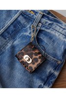 【ウィムガゼット/Whim Gazette】のイヤフォンケース 人気、トレンドファッション・服の通販 founy(ファニー) ファッション Fashion レディースファッション Fashion for Women ポーチ&ミニバッグ Pouches & Mini Bags アクセサリー Fashion Accessories 春 Spring キーホルダー Keychain, Key Holder シューズ Shoes, Footwear チェーン Chain, Chain Strap チャーム Charm, Pendant プリント Print, Printed Pattern ポーチ Pouch, Small Case モチーフ Motif, Design Theme レオパード Leopard, Animal Print S/S・春夏 SS, Spring/Summer, Warm Season 夏 Summer 2026年 2026 |ID:prp329100004848450