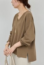 【ガリャルダガランテ/GALLARDAGALANTE】の【セットアップ対応】Vニット 人気、トレンドファッション・服の通販 founy(ファニー) ファッション Fashion レディースファッション Fashion for Women トップス・カットソー Cut & Sew Tops ニット Knit Tops & Sweaters カジュアルプルオーバー・ニットトップス Pullovers & Knit Tops / Casual Pullovers 2026年 2026 おすすめ Recommended / Our Picks エレガント 上品 Elegant シンプル Simple, Minimal スリット Slit, Slit Detail セットアップ Set-Up, Coordinated Outfit 夏 Summer 春 Spring S/S・春夏 SS, Spring/Summer, Warm Season thumbnail グレージュ|ID: prp329100004848460 ipo3291000000035444394