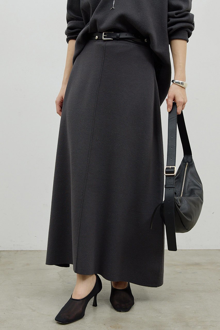 【ガリャルダガランテ/GALLARDAGALANTE】の【セットアップ対応】ニットフレアスカート インテリア・キッズ・メンズ・レディースファッション・服の通販 founy(ファニー) 　ファッション　Fashion　レディースファッション　Fashion for Women　セットアップ　Matching Sets　スカート・ミニ/ミディ/マキシ　Skirts / Mini, Midi & Maxi Skirts　スカート　Skirts　Aライン・フレアスカート　A-Line & Flared Skirts　ロングスカート　Long Skirts / Maxi & Midi Skirts　2026年　2026　おすすめ　Recommended / Our Picks　セットアップ　Set-Up, Coordinated Outfit　ロング　Long, Long-Length　夏　Summer　春　Spring　S/S・春夏　SS, Spring/Summer, Warm Season　チャコールグレー|ID: prp329100004848461 ipo3291000000035444403