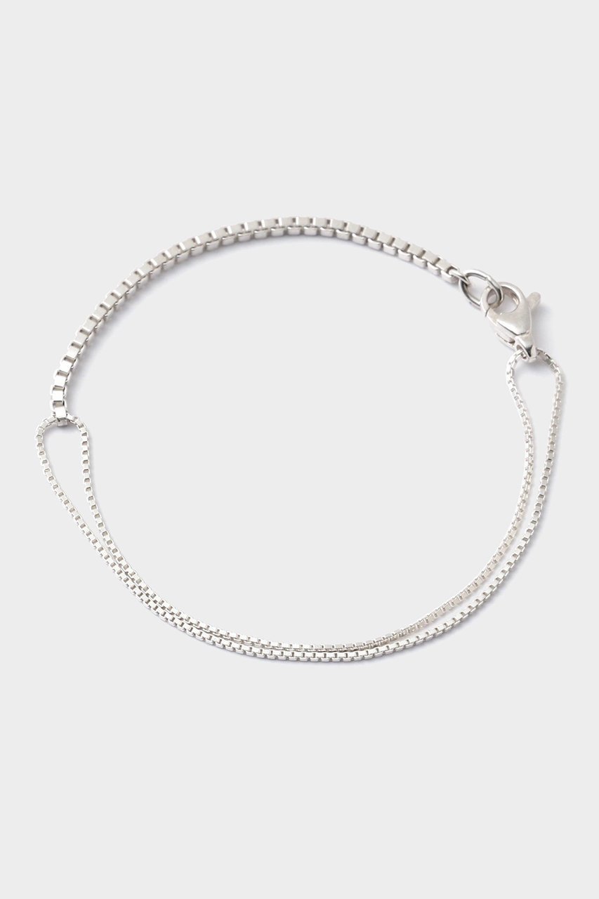 【ル フィル/LE PHIL】のFRINGE MIXED BRECELET インテリア・キッズ・メンズ・レディースファッション・服の通販 founy(ファニー) 　ファッション　Fashion　レディースファッション　Fashion for Women　ジュエリー　Jewelry　ファッションリング　Fashion Rings　チェーン＆カフブレスレット　Cuff & Chain Bracelets　バングル・カフブレスレット　Bangles & Cuff Bracelets　2026年　2026　ジュエリー　Jewelry, Accessories　トレンド　Trend, Trending Now　ハンド　Hand, Handmade　ブレスレット　Bracelet, Wristband　夏　Summer　春　Spring　S/S・春夏　SS, Spring/Summer, Warm Season　シルバー|ID: prp329100004849086 ipo3291000000035697325