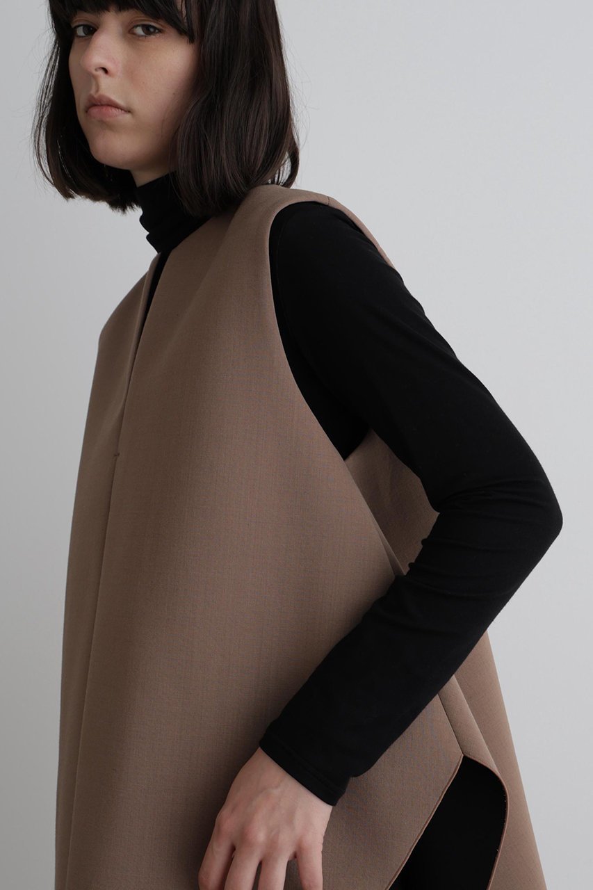 【ル フィル/LE PHIL】のライトボンディングノースリーブジレブラウス 人気、トレンドファッション・服の通販 founy(ファニー) ファッション Fashion レディースファッション Fashion for Women アウター Coat / Outerwear Collection トップス・カットソー Cut & Sew Tops キャミソール&ノースリーブ Camisoles & Sleeveless Tops シャツ・ブラウス・オフィスカジュアル Elegant Blouses & Button-Ups ベスト&ジレ / 重ね着スタイル Vests & Gilets カットソー Cut and Sewn Top シンプル Simple, Minimal スタンダード Standard, Basic ノースリーブ Sleeveless, No-Sleeve フォルム Silhouette, Form フラット Flat, Flat Shoes ボンディング Bonding, Bonded Fabric other-4|ID: prp329100004849176 ipo3291000000035470412