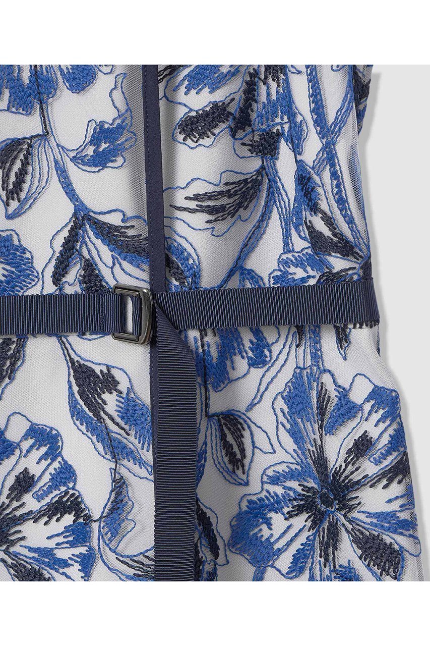 【アナイ/ANAYI】のフラワーエンブロイダリーフレア ワンピース 人気、トレンドファッション・服の通販 founy(ファニー) 　ファッション　Fashion　レディースファッション　Fashion for Women　ワンピース　Dresses　チュニック　Tunic Tops & Dresses　エレガント 上品　Elegant　チュニック　Tunic, Long Top　チュール　Tulip, Tulip Motif　ノースリーブ　Sleeveless, No-Sleeve　パイピング　Piping, Trim Design　フラワー　Flower, Floral　フレア　Flare, Flared　モチーフ　Motif, Design Theme　ロング　Long, Long-Length　other-5|ID: prp329100004851058 ipo3291000000036245917