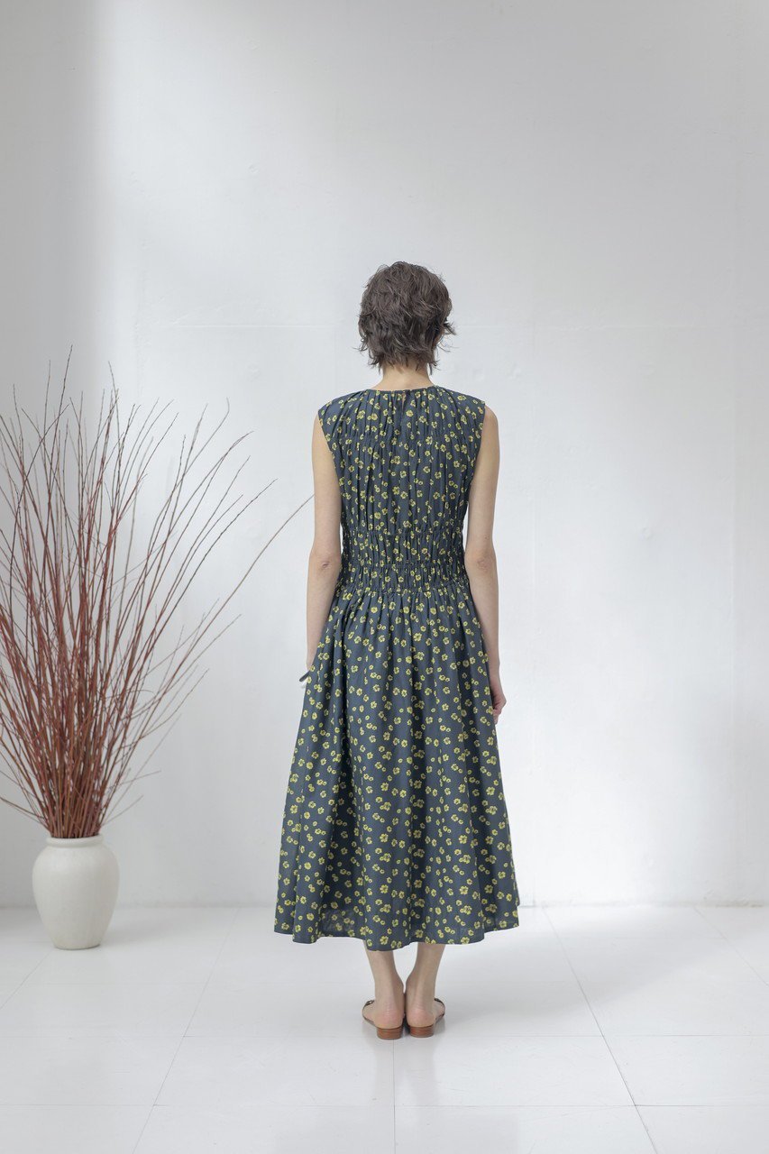 【マーレット/MERLETTE】のVILLARD PRINT フラワープリント ギャザーウエストミディドレス 人気、トレンドファッション・服の通販 founy(ファニー) ファッション Fashion レディースファッション Fashion for Women ワンピース Dresses フォーマル・パーティードレス・結婚式用ドレス Elegant & Casual Dresses チュニック Tunic Tops & Dresses クール Cool, Chic シューズ Shoes, Footwear チュニック Tunic, Long Top ドレス Dress, One-Piece フラワー Flower, Floral プリント Print, Printed Pattern 夏 Summer other-8|ID: prp329100004851065 ipo3291000000036245959