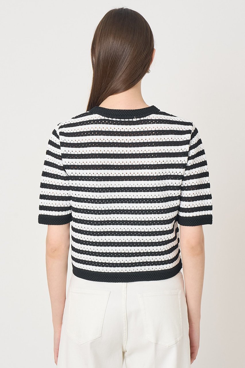 【アナイ/ANAYI】のアイレットボーダー プルオーバー 人気、トレンドファッション・服の通販 founy(ファニー) 　ファッション　Fashion　レディースファッション　Fashion for Women　トップス・カットソー　Cut & Sew Tops　ニット　Knit Tops & Sweaters　カジュアルプルオーバー・ニットトップス　Pullovers & Knit Tops / Casual Pullovers　おすすめ　Recommended / Our Picks　クロップド　Cropped, Short Length　シンプル　Simple, Minimal　トレンド　Trend, Trending Now　バランス　Balance, Style Balance　フォルム　Silhouette, Form　プリント　Print, Printed Pattern　ボトム　Bottoms, Lower Wear　ミドル　Middle Length, Mid Height　ワイド　Wide, Wide Fit　今季　This Season, Current Season　春　Spring　other-6|ID: prp329100004851069 ipo3291000000035879132