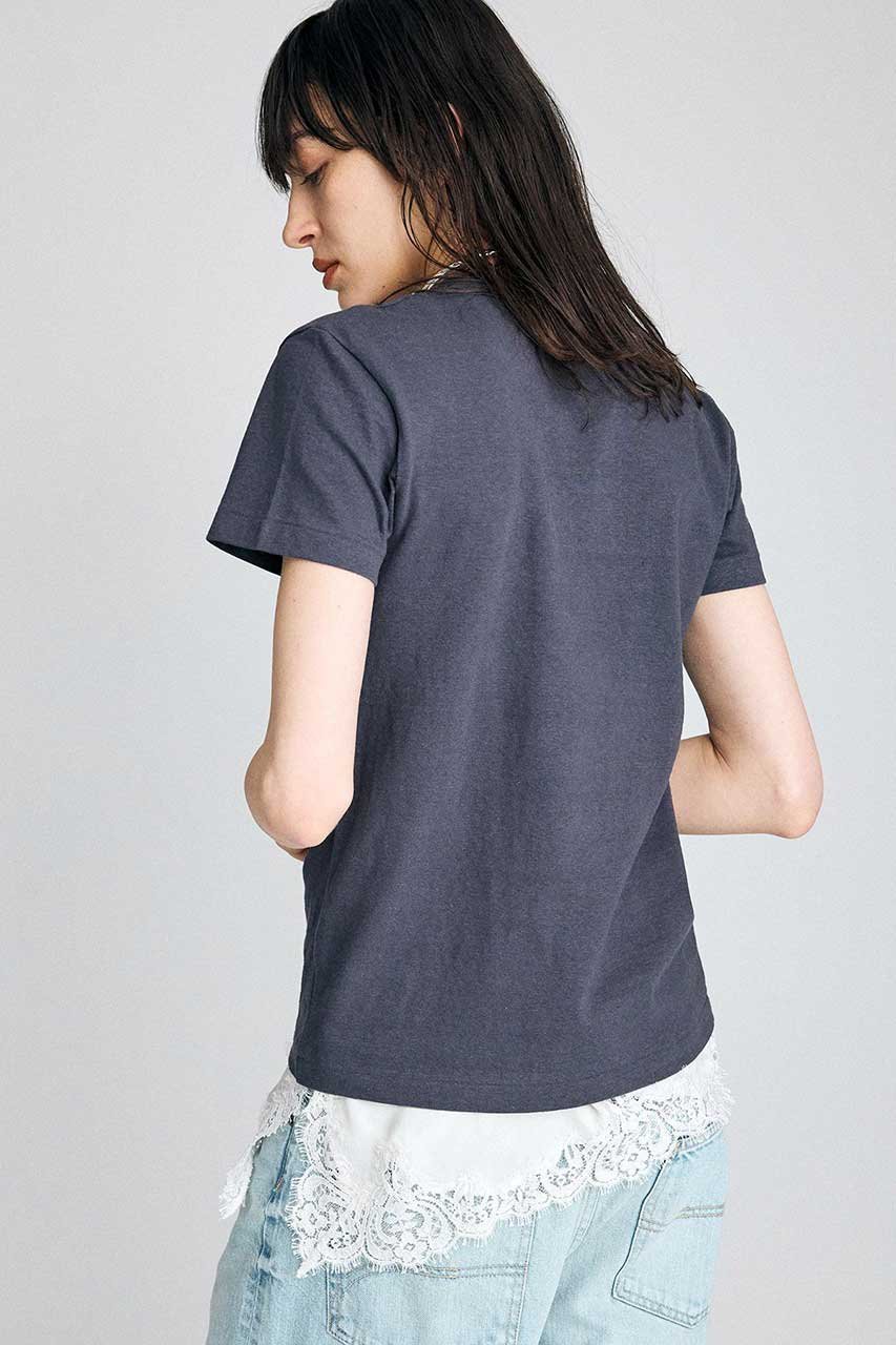 【ブリル/BRILL】のコンパクトTシャツ 人気、トレンドファッション・服の通販 founy(ファニー) 　ファッション　Fashion　レディースファッション　Fashion for Women　トップス・カットソー　Cut & Sew Tops　シャツ・ブラウス・オフィスカジュアル　Elegant Blouses & Button-Ups　ロングTシャツ・Tシャツ　Longline T-Shirts & Tees　カットソー・ベーシックTシャツ　Cut-and-Sewn Tops / Stretch Tees & Basics　2026年　2026　コンパクト　Compact, Small Size　ショート　Short, Short Length　スリーブ　Sleeve, Long Sleeve / Short Sleeve　夏　Summer　春　Spring　S/S・春夏　SS, Spring/Summer, Warm Season　other-4|ID: prp329100004851075 ipo3291000000035568314