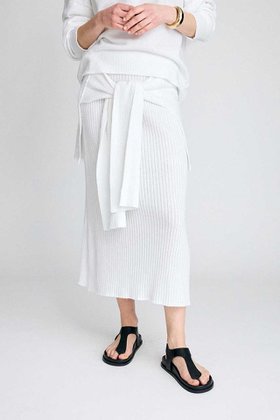 【ブリル/BRILL】のニットレイヤードスカート 人気、トレンドファッション・服の通販 founy(ファニー) ファッション Fashion レディースファッション Fashion for Women スカート Skirts ロングスカート Long Skirts / Maxi & Midi Skirts 2026年 2026 おすすめ Recommended / Our Picks セットアップ Set-Up, Coordinated Outfit ミドル Middle Length, Mid Height ロング Long, Long-Length 夏 Summer 春 Spring S/S・春夏 SS, Spring/Summer, Warm Season |ID:prp329100004851078