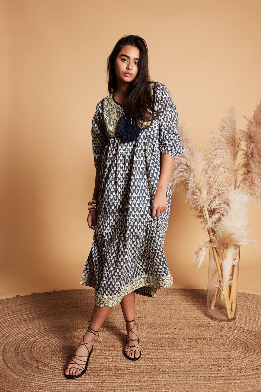 【エスゼット ブロックプリント/SZ Blockprints】のKITTY DRESS REVERSED タッセル付きドレス 人気、トレンドファッション・服の通販 founy(ファニー) 　ファッション　Fashion　レディースファッション　Fashion for Women　ワンピース　Dresses　フォーマル・パーティードレス・結婚式用ドレス　Elegant & Casual Dresses　チュニック　Tunic Tops & Dresses　2026年　2026　エアリー　Airy Texture　タッセル　Tassel, Fringe　チュニック　Tunic, Long Top　ドレス　Dress, One-Piece　プリント　Print, Printed Pattern　マキシ　Maxi, Full Length　リゾート　Resort, Vacation Style　夏　Summer　春　Spring　S/S・春夏　SS, Spring/Summer, Warm Season　other-8|ID: prp329100004851080 ipo3291000000035568379