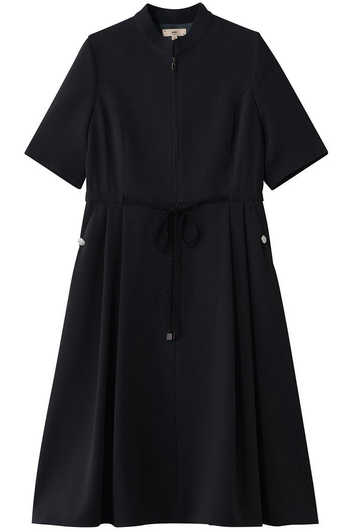 【エムダブリュー/MW】のトリアセテート(J) スタンド カラー ジップ ドレス インテリア・キッズ・メンズ・レディースファッション・服の通販 founy(ファニー) https://founy.com/ ファッション Fashion レディースファッション Fashion for Women ワンピース Dresses フォーマル・パーティードレス・結婚式用ドレス Elegant & Casual Dresses チュニック Tunic Tops & Dresses 2026年 2026 ジップ Zip, Zipper スタンド Stand Collar, Upright Stand チュニック Tunic, Long Top ドレス Dress, One-Piece バランス Balance, Style Balance フォルム Silhouette, Form フォーマル Formal, Dressy フロント Front, Front Design リボン Ribbon, Bow ロング Long, Long-Length エレガント 上品 Elegant 夏 Summer 春 Spring S/S・春夏 SS, Spring/Summer, Warm Season |ID: prp329100004851263 ipo3291000000035955831