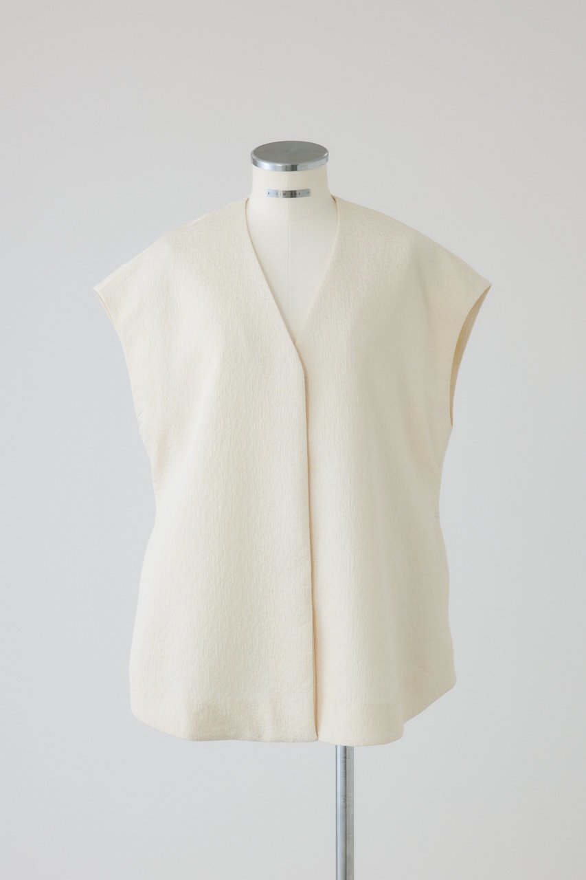 【リムアーク/RIM.ARK】のGlossy JQ shape vest/ベスト インテリア・キッズ・メンズ・レディースファッション・服の通販 founy(ファニー) 　ファッション　Fashion　レディースファッション　Fashion for Women　アウター　Coat / Outerwear Collection　レディースジャケット・軽アウター　Jackets　おすすめ　Recommended / Our Picks　シェイプ　Shape, Slim Fit　ジャケット　Jacket, Outerwear　セットアップ　Set-Up, Coordinated Outfit　ベスト　Vest, Waistcoat　エレガント 上品　Elegant　ビジネス 仕事 通勤　Business / Work / Commuting　アイボリー|ID: prp329100004851337 ipo3291000000036231291