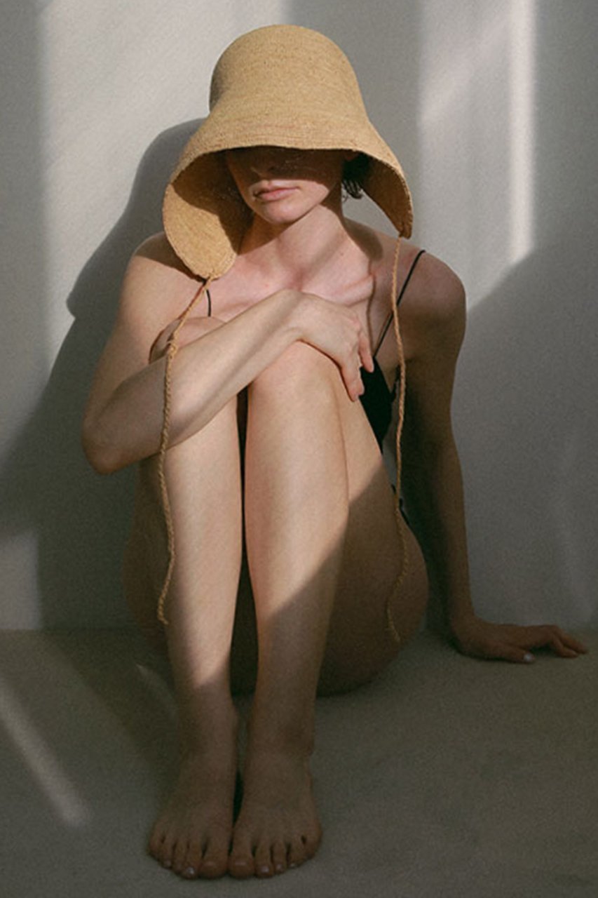 【エトレトウキョウ/ETRE TOKYO】のラフィアボンネットハット 人気、トレンドファッション・服の通販 founy(ファニー) 　ファッション　Fashion　レディースファッション　Fashion for Women　キャップ&ハット　Hats & Caps　春　Spring　カッティング　Cutting Detail　シンプル　Simple, Minimal　タンク　Tank Top, Sleeveless Top　デニム　Denim, Jeans Material　ハンド　Hand, Handmade　帽子　Hat, Headwear　ラフィア　Raffia, Natural Straw　リゾート　Resort, Vacation Style　ワイヤー　Wire, Wired Bra　S/S・春夏　SS, Spring/Summer, Warm Season　夏　Summer　エレガント 上品　Elegant　2026年　2026　other-6|ID: prp329100004851862 ipo3291000000035609685