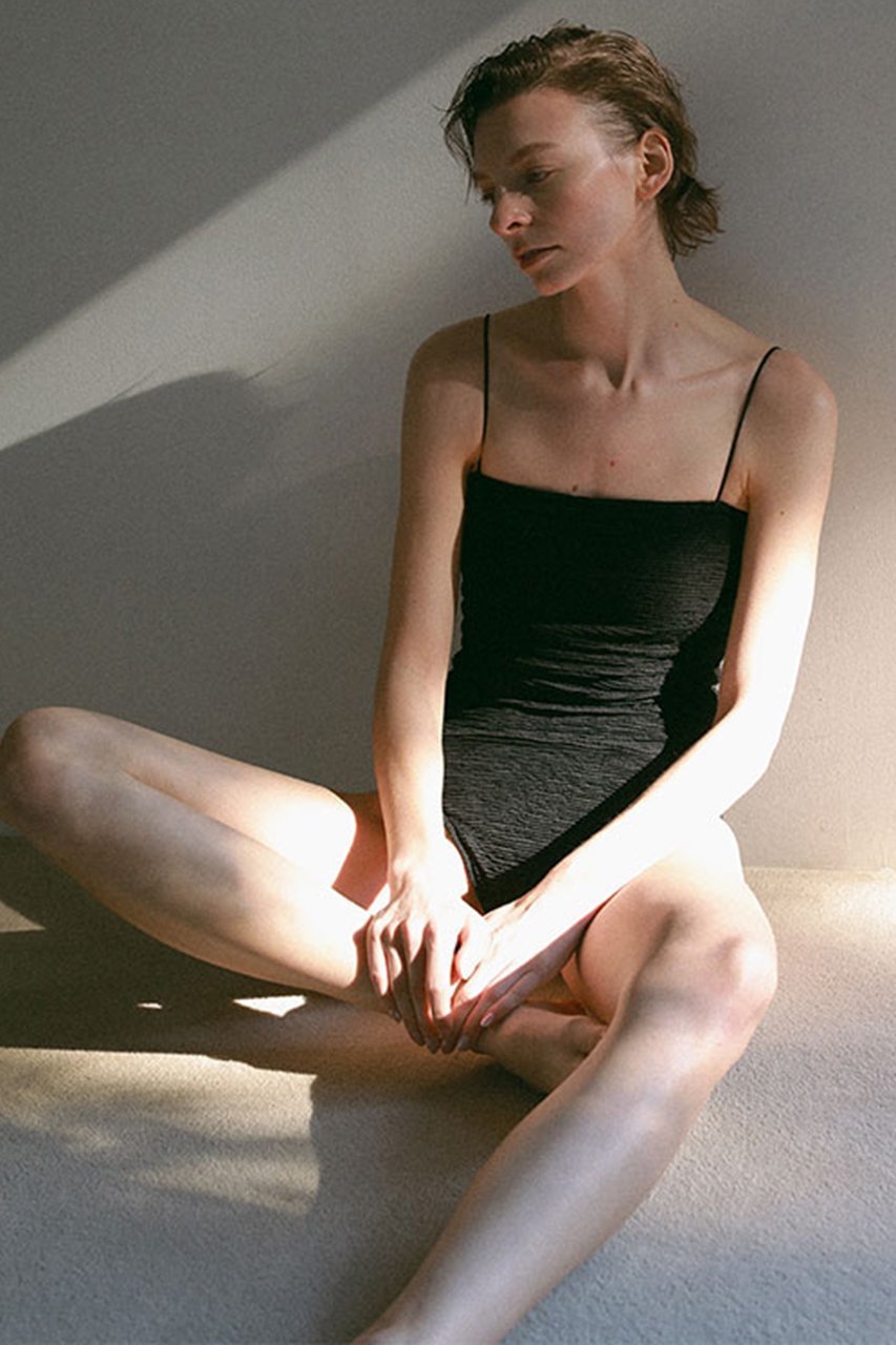 【エトレトウキョウ/ETRE TOKYO】のナローストラップジャガードスウィムウェア 人気、トレンドファッション・服の通販 founy(ファニー) 　ファッション　Fashion　レディースファッション　Fashion for Women　水着　Swimwear　レディース水着・ビーチウェア　Swimwear & Beachwear　2026年　2026　おすすめ　Recommended / Our Picks　シンプル　Simple, Minimal　ジャカード／ジャガード　Jacquard, Woven Pattern　スポーツ　Sports, Activewear　フィット　Fit, Slim Fit　フロント　Front, Front Design　ラップ　Wrap, Wrap Design　リゾート　Resort, Vacation Style　夏　Summer　春　Spring　S/S・春夏　SS, Spring/Summer, Warm Season　水着　Swimsuit, Swimwear　other-3|ID: prp329100004851868 ipo3291000000035609740