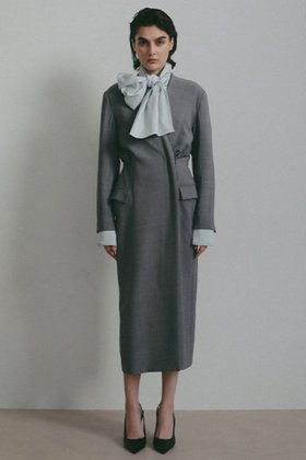 【エトレトウキョウ/ETRE TOKYO】 【SANTE】カシュクールドレス人気、トレンドファッション・服の通販 founy(ファニー) ファッション Fashion レディースファッション Fashion for Women ワンピース Dresses フォーマル・パーティードレス・結婚式用ドレス Elegant & Casual Dresses チュニック Tunic Tops & Dresses 春 Spring キュプラ Cupro, Eco Fabric シェイプ Shape, Slim Fit ジャケット Jacket, Outerwear チュニック Tunic, Long Top なめらか Smooth, Silky Texture フォルム Silhouette, Form フォーマル Formal, Dressy フラップ Flap, Flap Pocket ポケット Pocket, Pocket Detail ロング Long, Long-Length S/S・春夏 SS, Spring/Summer, Warm Season 夏 Summer エレガント 上品 Elegant セレモニー Ceremony 2026年 2026 |ID:prp329100004851879