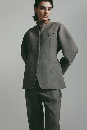 【エトレトウキョウ/ETRE TOKYO】 【SANTE】コンストラクティブジャケット人気、トレンドファッション・服の通販 founy(ファニー) ファッション Fashion レディースファッション Fashion for Women アウター Coat / Outerwear Collection レディースジャケット・軽アウター Jackets 2026年 2026 なめらか Smooth, Silky Texture カットソー Cut and Sewn Top キュプラ Cupro, Eco Fabric ジャケット Jacket, Outerwear スリーブ Sleeve, Long Sleeve / Short Sleeve セットアップ Set-Up, Coordinated Outfit セレモニー Ceremony タートルネック Turtleneck, High Neck フォルム Silhouette, Form 夏 Summer 春 Spring S/S・春夏 SS, Spring/Summer, Warm Season |ID:prp329100004851882