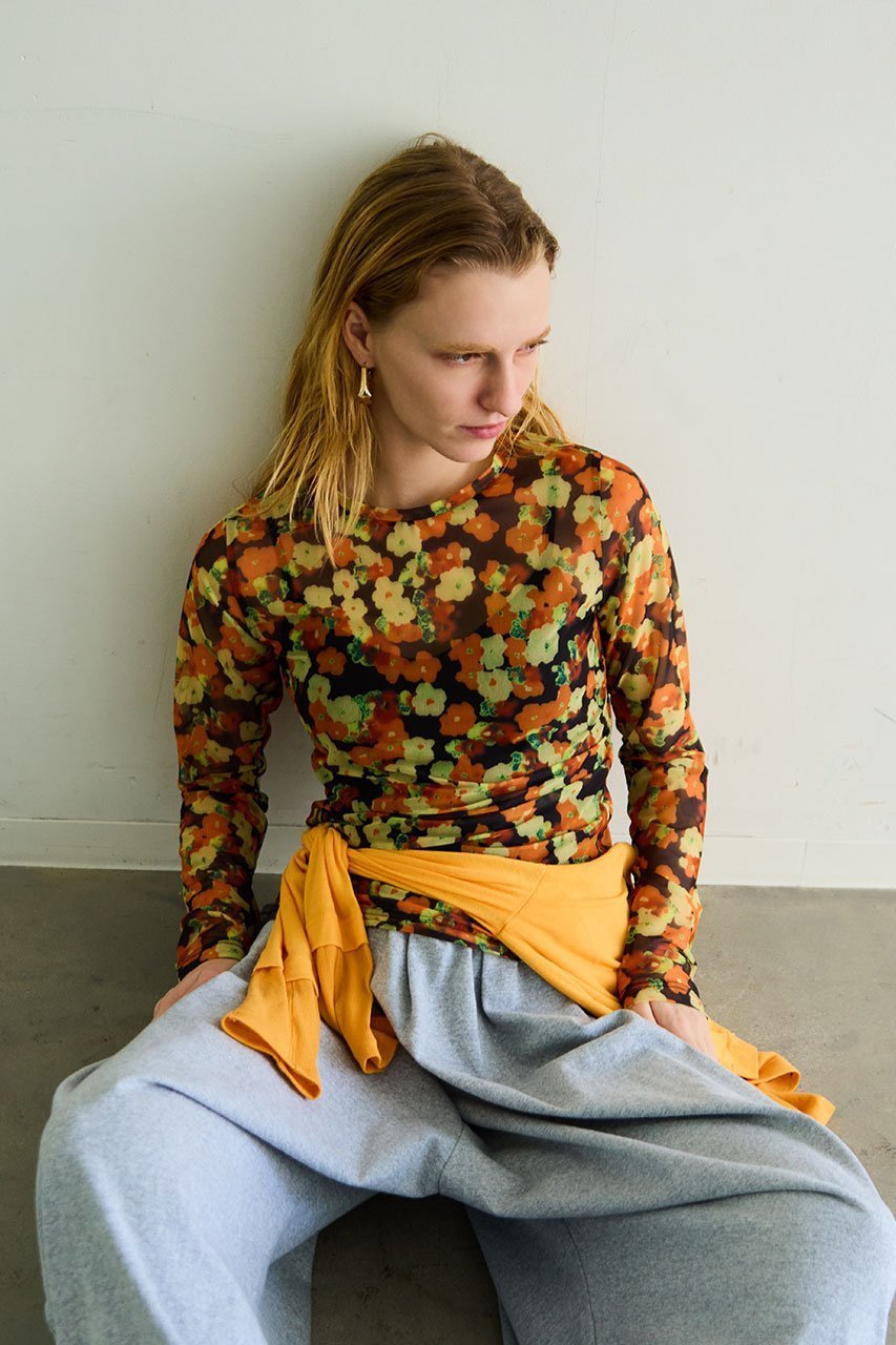 【メゾンスペシャル/MAISON SPECIAL】のFlower Print Tops/ブラーフラワープリントトップス 人気、トレンドファッション・服の通販 founy(ファニー) 　ファッション　Fashion　レディースファッション　Fashion for Women　トップス・カットソー　Cut & Sew Tops　シャツ・ブラウス・オフィスカジュアル　Elegant Blouses & Button-Ups　ロングTシャツ・Tシャツ　Longline T-Shirts & Tees　カットソー・ベーシックTシャツ　Cut-and-Sewn Tops / Stretch Tees & Basics　花柄・フラワープリント・モチーフ　Floral Prints & Motifs / Flower Pattern Tops　2026年　2026　スリーブ　Sleeve, Long Sleeve / Short Sleeve　ロング　Long, Long-Length　夏　Summer　春　Spring　S/S・春夏　SS, Spring/Summer, Warm Season　other-8|ID: prp329100004851894 ipo3291000000035610001