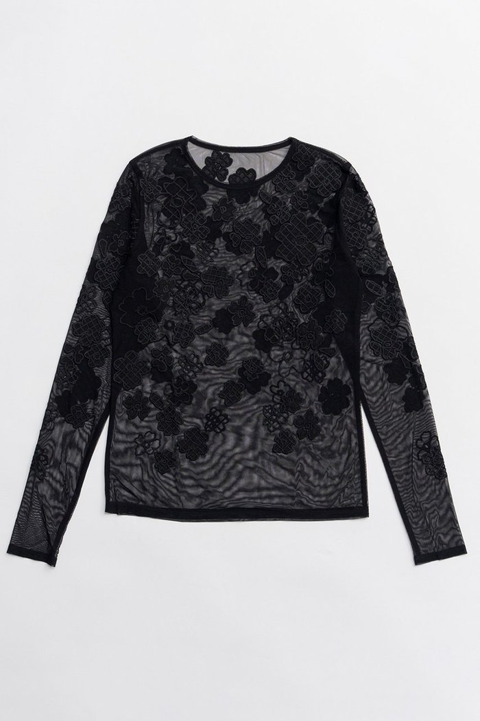 【メゾンスペシャル/MAISON SPECIAL】のFlower Embroidery Sheer Tops/フラワーエンブロイダリーシアートップス インテリア・キッズ・メンズ・レディースファッション・服の通販 founy(ファニー) https://founy.com/ ファッション Fashion レディースファッション Fashion for Women トップス・カットソー Cut & Sew Tops シャツ・ブラウス・オフィスカジュアル Elegant Blouses & Button-Ups ロングTシャツ・Tシャツ Longline T-Shirts & Tees カットソー・ベーシックTシャツ Cut-and-Sewn Tops / Stretch Tees & Basics 2026年 2026 おすすめ Recommended / Our Picks インナー Innerwear ジャケット Jacket, Outerwear スリーブ Sleeve, Long Sleeve / Short Sleeve フラワー Flower, Floral ロング Long, Long-Length 夏 Summer 春 Spring S/S・春夏 SS, Spring/Summer, Warm Season |ID: prp329100004851913 ipo3291000000035610157