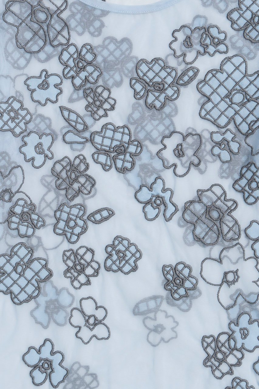 【メゾンスペシャル/MAISON SPECIAL】のFlower Embroidery Sheer Tops/フラワーエンブロイダリーシアートップス 人気、トレンドファッション・服の通販 founy(ファニー) 　ファッション　Fashion　レディースファッション　Fashion for Women　トップス・カットソー　Cut & Sew Tops　シャツ・ブラウス・オフィスカジュアル　Elegant Blouses & Button-Ups　ロングTシャツ・Tシャツ　Longline T-Shirts & Tees　カットソー・ベーシックTシャツ　Cut-and-Sewn Tops / Stretch Tees & Basics　2026年　2026　おすすめ　Recommended / Our Picks　インナー　Innerwear　ジャケット　Jacket, Outerwear　スリーブ　Sleeve, Long Sleeve / Short Sleeve　フラワー　Flower, Floral　ロング　Long, Long-Length　夏　Summer　春　Spring　S/S・春夏　SS, Spring/Summer, Warm Season　other-4|ID: prp329100004851913 ipo3291000000035610164