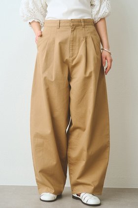 【ウィムガゼット/Whim Gazette】のタックチノパンツ 人気、トレンドファッション・服の通販 founy(ファニー) ファッション Fashion レディースファッション Fashion for Women パンツ Pants & Trousers 2026年 2026 おすすめ Recommended / Our Picks シンプル Simple, Minimal バランス Balance, Style Balance フォルム Silhouette, Form フランス France, French フロント Front, Front Design ルーズ Loose, Oversized ワイド Wide, Wide Fit 夏 Summer 春 Spring S/S・春夏 SS, Spring/Summer, Warm Season |ID:prp329100004851941