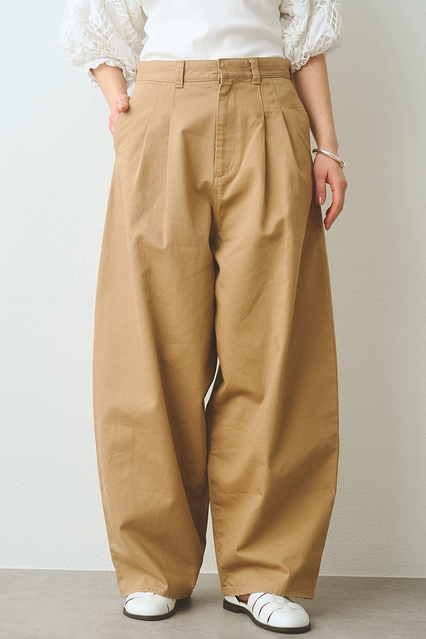 【ウィムガゼット/Whim Gazette】のタックチノパンツ インテリア・キッズ・メンズ・レディースファッション・服の通販 founy(ファニー) 　ファッション　Fashion　レディースファッション　Fashion for Women　パンツ　Pants & Trousers　2026年　2026　おすすめ　Recommended / Our Picks　シンプル　Simple, Minimal　バランス　Balance, Style Balance　フォルム　Silhouette, Form　フランス　France, French　フロント　Front, Front Design　ルーズ　Loose, Oversized　ワイド　Wide, Wide Fit　夏　Summer　春　Spring　S/S・春夏　SS, Spring/Summer, Warm Season　ベージュ|ID: prp329100004851941 ipo3291000000035610405