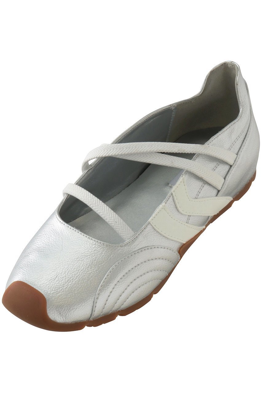 【スティーブマデン/STEVE MADDEN】のJOISIE スポーティメリージェーンスニーカー インテリア・キッズ・メンズ・レディースファッション・服の通販 founy(ファニー) 　ファッション　Fashion　レディースファッション　Fashion for Women　2026年　2026　クラシック　Classic, Timeless Style　スニーカー　Sneakers, Trainers　スポーティ　Sporty, Casual Athletic　夏　Summer　春　Spring　S/S・春夏　SS, Spring/Summer, Warm Season　シルバー|ID: prp329100004852202 ipo3291000000035620748