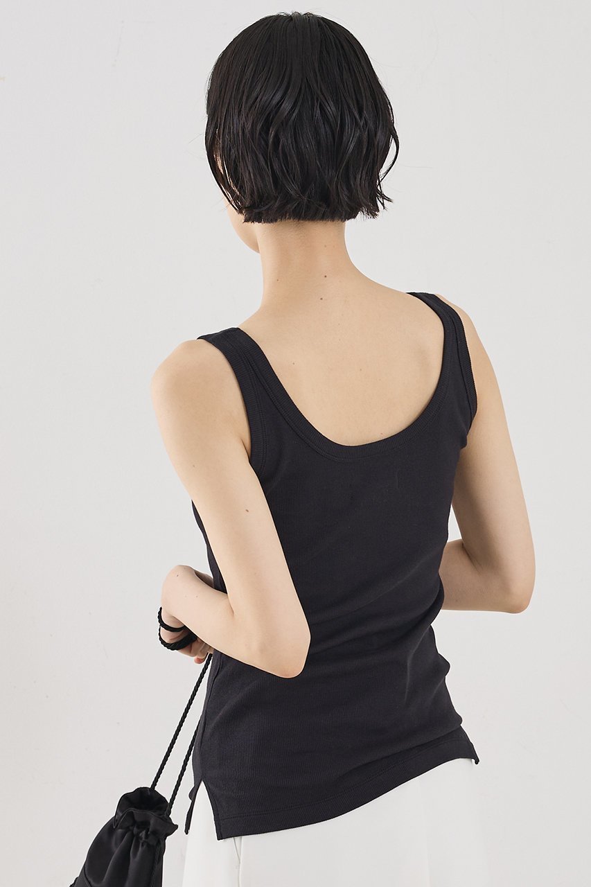 【ザ ストア バイ シー/THE STORE by C】の【COCUCA】リブタンク 人気、トレンドファッション・服の通販 founy(ファニー) 　ファッション　Fashion　レディースファッション　Fashion for Women　トップス・カットソー　Cut & Sew Tops　キャミソール&ノースリーブ　Camisoles & Sleeveless Tops　シャツ・ブラウス・オフィスカジュアル　Elegant Blouses & Button-Ups　ロングTシャツ・Tシャツ　Longline T-Shirts & Tees　カットソー・ベーシックTシャツ　Cut-and-Sewn Tops / Stretch Tees & Basics　2026年　2026　インナー　Innerwear　キャミソール　Camisole, Spaghetti Strap Top　シルク　Silk, 100% Silk　タンク　Tank Top, Sleeveless Top　フィット　Fit, Slim Fit　ベーシック　Basic, Essential　夏　Summer　定番　Standard, Basic Item　春　Spring　S/S・春夏　SS, Spring/Summer, Warm Season　other-3|ID: prp329100004852717 ipo3291000000035922348