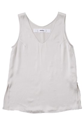 【ザ ストア バイ シー/THE STORE by C】 【COCUCA】シルクタンクトップ人気、トレンドファッション・服の通販 founy(ファニー) ファッション Fashion レディースファッション Fashion for Women トップス・カットソー Cut & Sew Tops キャミソール&ノースリーブ Camisoles & Sleeveless Tops シャツ・ブラウス・オフィスカジュアル Elegant Blouses & Button-Ups ロングTシャツ・Tシャツ Longline T-Shirts & Tees カットソー・ベーシックTシャツ Cut-and-Sewn Tops / Stretch Tees & Basics 2026年 2026 インナー Innerwear エレガント 上品 Elegant キャミソール Camisole, Spaghetti Strap Top サテン Satin, Glossy Fabric シルク Silk, 100% Silk シンプル Simple, Minimal タンク Tank Top, Sleeveless Top ドレープ Drape, Draping Fabric パウダー Powder, Soft Tone ベーシック Basic, Essential 夏 Summer 春 Spring S/S・春夏 SS, Spring/Summer, Warm Season |ID:prp329100004852719