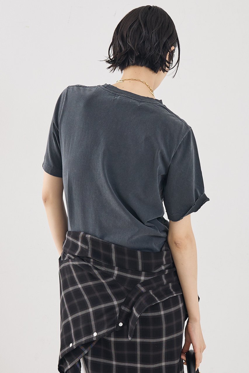 【ザ ストア バイ シー/THE STORE by C】の【REMI RELIEF】【別注】【WEB限定】WILTERNロゴTシャツ 人気、トレンドファッション・服の通販 founy(ファニー) 　ファッション　Fashion　レディースファッション　Fashion for Women　トップス・カットソー　Cut & Sew Tops　シャツ・ブラウス・オフィスカジュアル　Elegant Blouses & Button-Ups　ロングTシャツ・Tシャツ　Longline T-Shirts & Tees　カットソー・ベーシックTシャツ　Cut-and-Sewn Tops / Stretch Tees & Basics　2026年　2026　カットソー　Cut and Sewn Top　ショート　Short, Short Length　スリーブ　Sleeve, Long Sleeve / Short Sleeve　ダメージ　Distressed, Destroyed　ベーシック　Basic, Essential　別注　Limited Edition, Custom Order　半袖　Short Sleeve, Half Sleeve　夏　Summer　春　Spring　S/S・春夏　SS, Spring/Summer, Warm Season　other-2|ID: prp329100004852721 ipo3291000000035707436