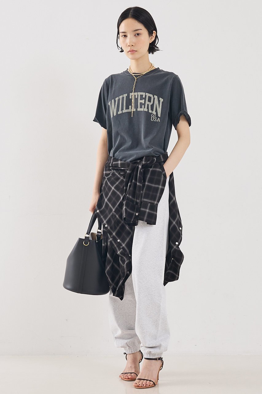 【ザ ストア バイ シー/THE STORE by C】の【REMI RELIEF】【別注】【WEB限定】WILTERNロゴTシャツ 人気、トレンドファッション・服の通販 founy(ファニー) 　ファッション　Fashion　レディースファッション　Fashion for Women　トップス・カットソー　Cut & Sew Tops　シャツ・ブラウス・オフィスカジュアル　Elegant Blouses & Button-Ups　ロングTシャツ・Tシャツ　Longline T-Shirts & Tees　カットソー・ベーシックTシャツ　Cut-and-Sewn Tops / Stretch Tees & Basics　2026年　2026　カットソー　Cut and Sewn Top　ショート　Short, Short Length　スリーブ　Sleeve, Long Sleeve / Short Sleeve　ダメージ　Distressed, Destroyed　ベーシック　Basic, Essential　別注　Limited Edition, Custom Order　半袖　Short Sleeve, Half Sleeve　夏　Summer　春　Spring　S/S・春夏　SS, Spring/Summer, Warm Season　other-4|ID: prp329100004852721 ipo3291000000035707438