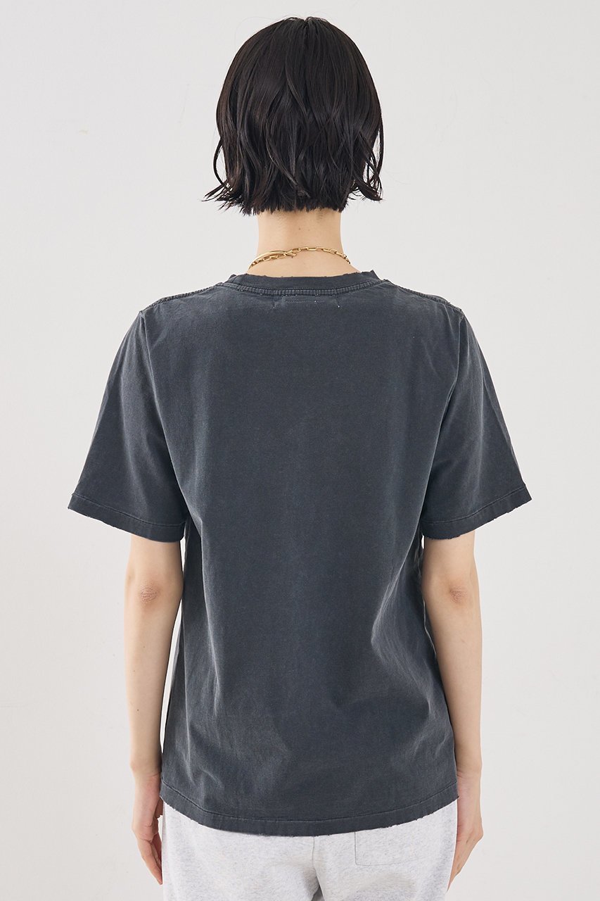 【ザ ストア バイ シー/THE STORE by C】の【REMI RELIEF】【別注】【WEB限定】WILTERNロゴTシャツ 人気、トレンドファッション・服の通販 founy(ファニー) 　ファッション　Fashion　レディースファッション　Fashion for Women　トップス・カットソー　Cut & Sew Tops　シャツ・ブラウス・オフィスカジュアル　Elegant Blouses & Button-Ups　ロングTシャツ・Tシャツ　Longline T-Shirts & Tees　カットソー・ベーシックTシャツ　Cut-and-Sewn Tops / Stretch Tees & Basics　2026年　2026　カットソー　Cut and Sewn Top　ショート　Short, Short Length　スリーブ　Sleeve, Long Sleeve / Short Sleeve　ダメージ　Distressed, Destroyed　ベーシック　Basic, Essential　別注　Limited Edition, Custom Order　半袖　Short Sleeve, Half Sleeve　夏　Summer　春　Spring　S/S・春夏　SS, Spring/Summer, Warm Season　other-8|ID: prp329100004852721 ipo3291000000035707442