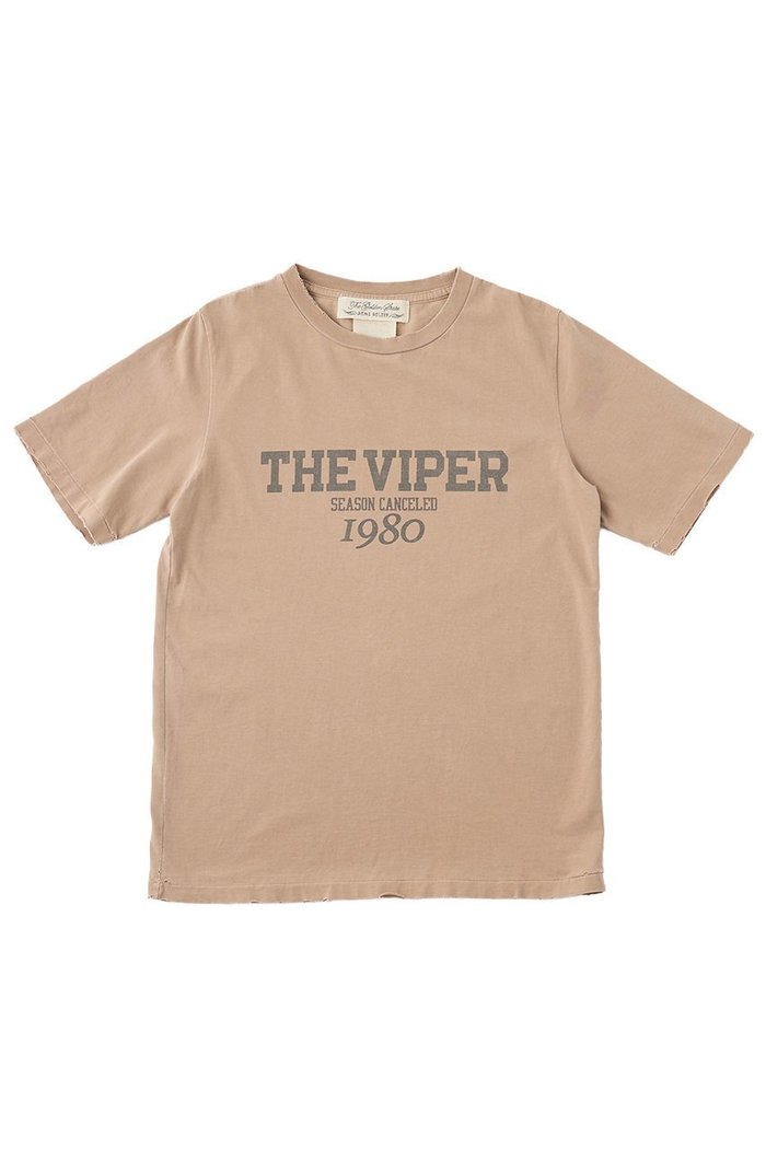 【ザ ストア バイ シー/THE STORE by C】の【REMI RELIEF】【別注】【WEB限定】THE VIPERロゴTシャツ インテリア・キッズ・メンズ・レディースファッション・服の通販 founy(ファニー) https://founy.com/ ファッション Fashion レディースファッション Fashion for Women トップス・カットソー Cut & Sew Tops シャツ・ブラウス・オフィスカジュアル Elegant Blouses & Button-Ups ロングTシャツ・Tシャツ Longline T-Shirts & Tees カットソー・ベーシックTシャツ Cut-and-Sewn Tops / Stretch Tees & Basics 2026年 2026 カットソー Cut and Sewn Top カリフォルニア California, Cali Style ショート Short, Short Length スリーブ Sleeve, Long Sleeve / Short Sleeve ダメージ Distressed, Destroyed 別注 Limited Edition, Custom Order 半袖 Short Sleeve, Half Sleeve 夏 Summer 春 Spring S/S・春夏 SS, Spring/Summer, Warm Season |ID: prp329100004852722 ipo3291000000035922364
