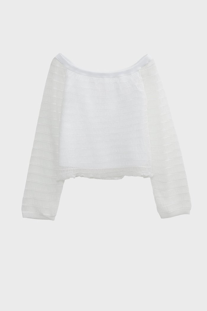 【スタニングルアー/STUNNING LURE】のオフショルダートップス インテリア・キッズ・メンズ・レディースファッション・服の通販 founy(ファニー) https://founy.com/ ファッション Fashion レディースファッション Fashion for Women トップス・カットソー Cut & Sew Tops シャツ・ブラウス・オフィスカジュアル Elegant Blouses & Button-Ups オフショルダー トップス Off-Shoulder Tops / Bardot Style Tops おすすめ Recommended / Our Picks シアー Sheer, See-Through シャーリング Shirring, Ruched スリーブ Sleeve, Long Sleeve / Short Sleeve デニム Denim, Jeans Material トレンド Trend, Trending Now ロング Long, Long-Length ワイド Wide, Wide Fit |ID: prp329100004852744 ipo3291000000035638951