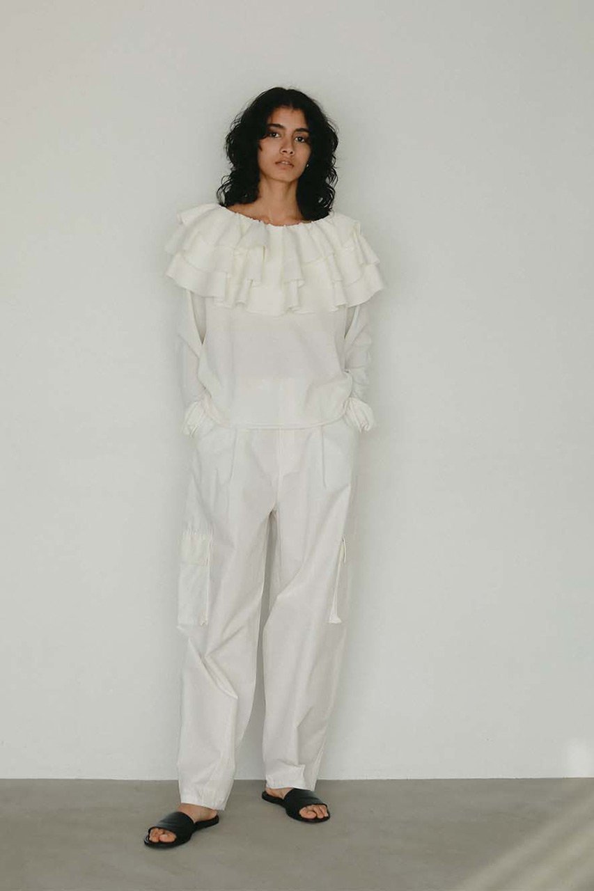 【ハー/HER.】の【2/12 12:00販売開始】フレアカラーニットプルオーバー 人気、トレンドファッション・服の通販 founy(ファニー) 　ファッション　Fashion　レディースファッション　Fashion for Women　トップス・カットソー　Cut & Sew Tops　ニット　Knit Tops & Sweaters　カジュアルプルオーバー・ニットトップス　Pullovers & Knit Tops / Casual Pullovers　2026年　2026　スーツ　Suit, Formalwear　ダウン　Down, Puffer　デニム　Denim, Jeans Material　フリル　Frill, Ruffle　ベーシック　Basic, Essential　ボトム　Bottoms, Lower Wear　リラックス　Relax, Relaxed Fit　夏　Summer　春　Spring　S/S・春夏　SS, Spring/Summer, Warm Season　other-2|ID: prp329100004854325 ipo3291000000035706440