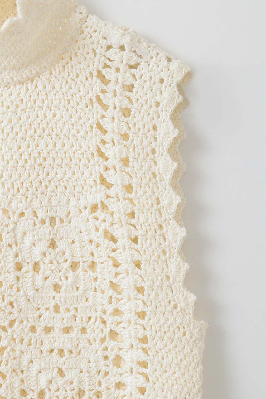 【ハー/HER.】の【2/12 12:00販売開始】クロシェノースリーブニット 人気、トレンドファッション・服の通販 founy(ファニー) 　ファッション　Fashion　レディースファッション　Fashion for Women　トップス・カットソー　Cut & Sew Tops　ニット　Knit Tops & Sweaters　キャミソール&ノースリーブ　Camisoles & Sleeveless Tops　カジュアルプルオーバー・ニットトップス　Pullovers & Knit Tops / Casual Pullovers　2026年　2026　カットソー　Cut and Sewn Top　シアー　Sheer, See-Through　スタンド　Stand Collar, Upright Stand　スリット　Slit, Slit Detail　ダウン　Down, Puffer　ボトム　Bottoms, Lower Wear　リラックス　Relax, Relaxed Fit　エレガント 上品　Elegant　夏　Summer　手編み　Hand-Knitted, Handmade Knit　春　Spring　S/S・春夏　SS, Spring/Summer, Warm Season　other-4|ID: prp329100004854327 ipo3291000000035706461