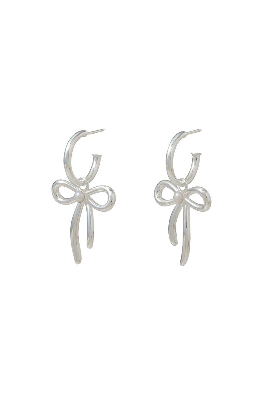 【デイジー ロンドン/DAISY LONDON】のDaisy Bow Large Drop ピアス 人気、トレンドファッション・服の通販 founy(ファニー) 　ファッション　Fashion　レディースファッション　Fashion for Women　ジュエリー　Jewelry　ファッションリング　Fashion Rings　イヤリング・フープ・ドロップタイプ　Hoop, Drop & Clip Earrings　2026年　2026　イヤリング　Earrings　シルバー　Silver, Metallic Silver　ジャケット　Jacket, Outerwear　デニム　Denim, Jeans Material　パール　Pearl, Pearl Accent　モチーフ　Motif, Design Theme　リボン　Ribbon, Bow　エレガント 上品　Elegant　夏　Summer　春　Spring　S/S・春夏　SS, Spring/Summer, Warm Season　 other-1|ID: prp329100004855367 ipo3291000000035776417