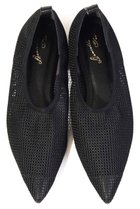 【ダニエラ アンド ジェマ/Daniella & GEMMA】のポインテッドメッシュパンプス 人気、トレンドファッション・服の通販 founy(ファニー) ファッション Fashion レディースファッション Fashion for Women 2026年 2026 フィット Fit, Slim Fit メッシュ Mesh, Net Fabric 夏 Summer 春 Spring S/S・春夏 SS, Spring/Summer, Warm Season thumbnail ブラック|ID: prp329100004855398 ipo3291000000035776618